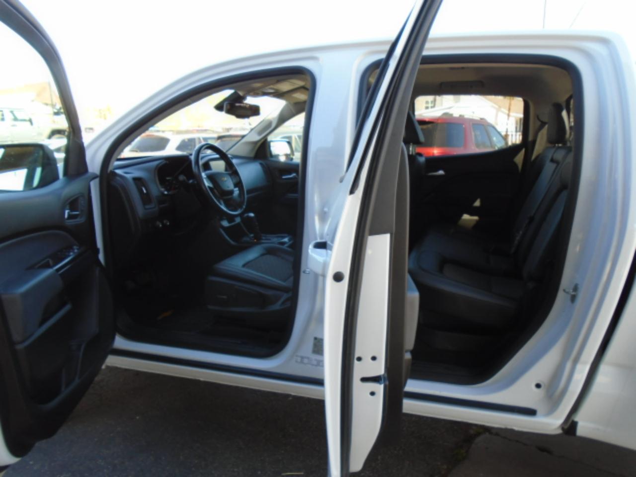 Chevrolet Colorado 4WD Crew Cab 128.3" Z71 2018