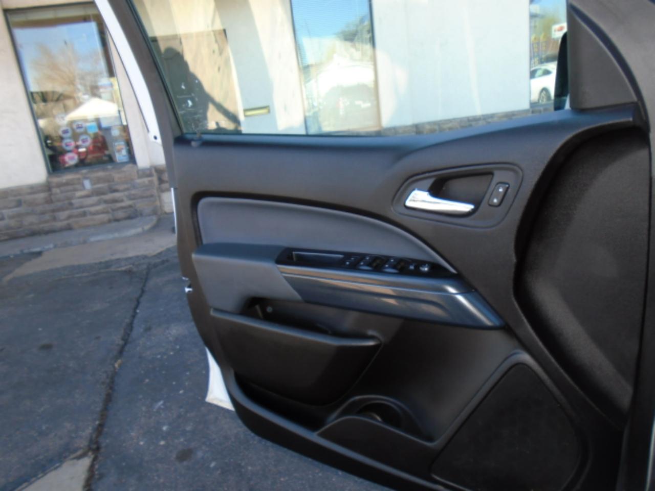 Chevrolet Colorado 4WD Crew Cab 128.3" Z71 2018