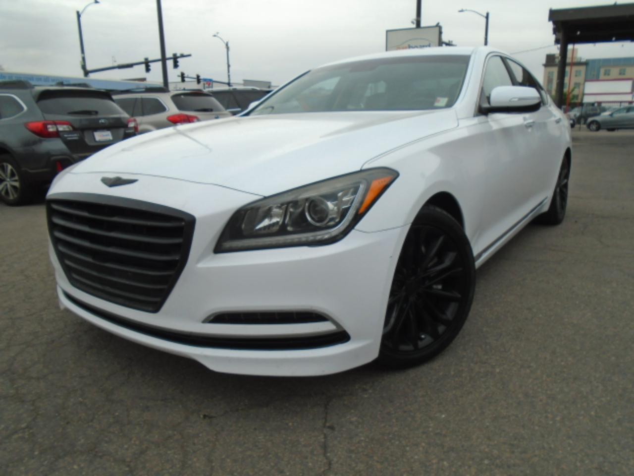 2015 Hyundai Genesis 4dr Sdn V6 3.8L RWD