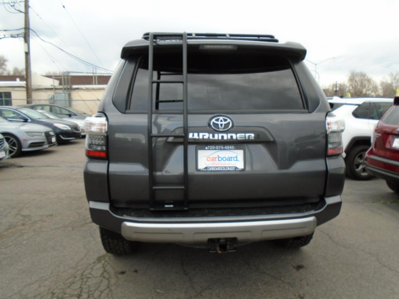 Toyota 4Runner TRD Off Road Premium 4WD (Natl) 2022
