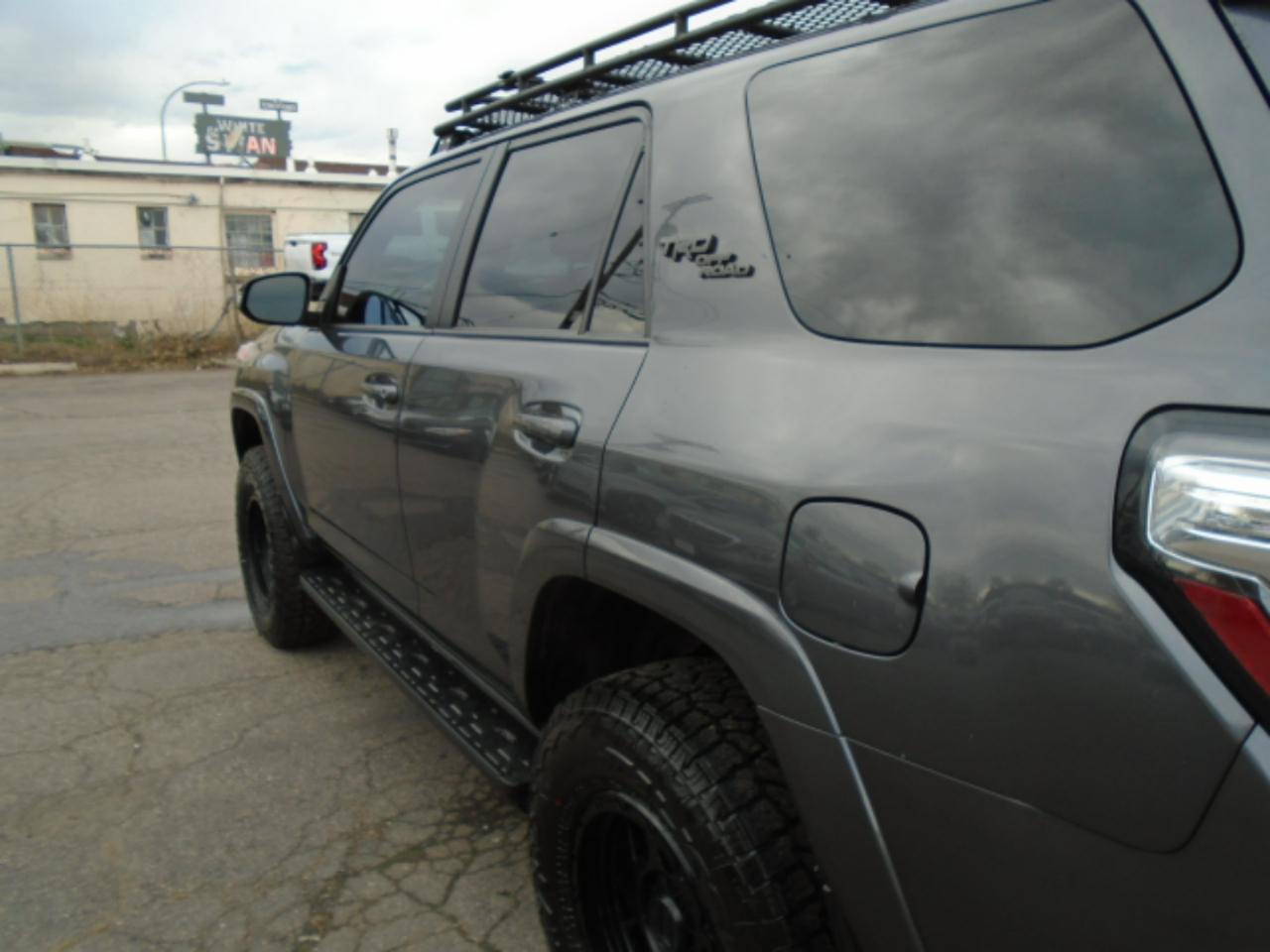 Toyota 4Runner TRD Off Road Premium 4WD (Natl) 2022