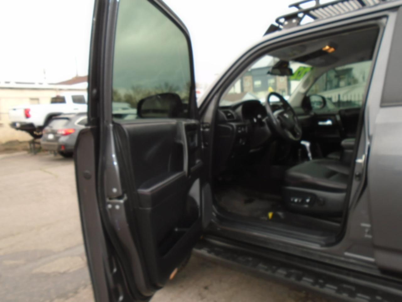 Toyota 4Runner TRD Off Road Premium 4WD (Natl) 2022