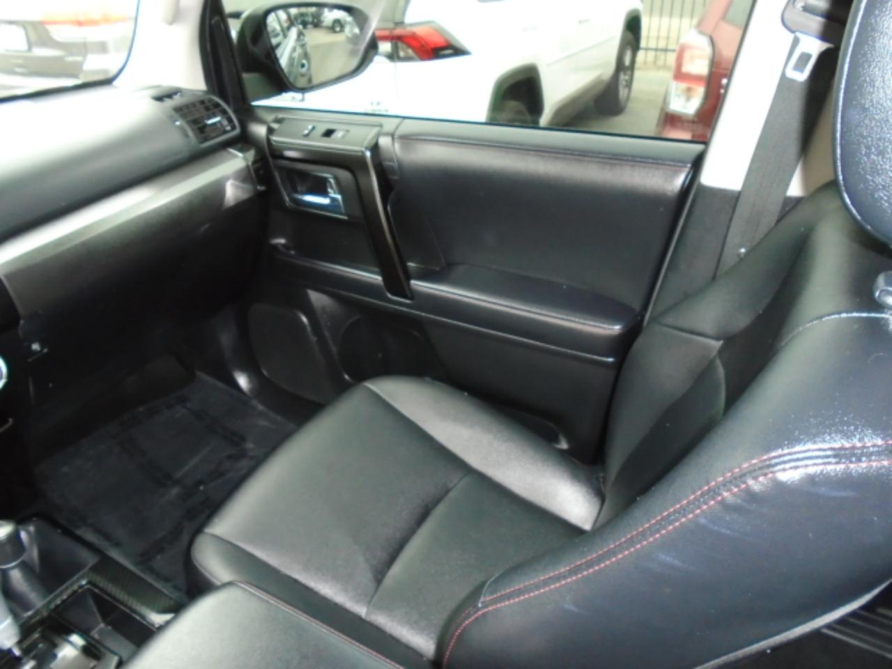 Toyota 4Runner TRD Off Road Premium 4WD (Natl) 2022