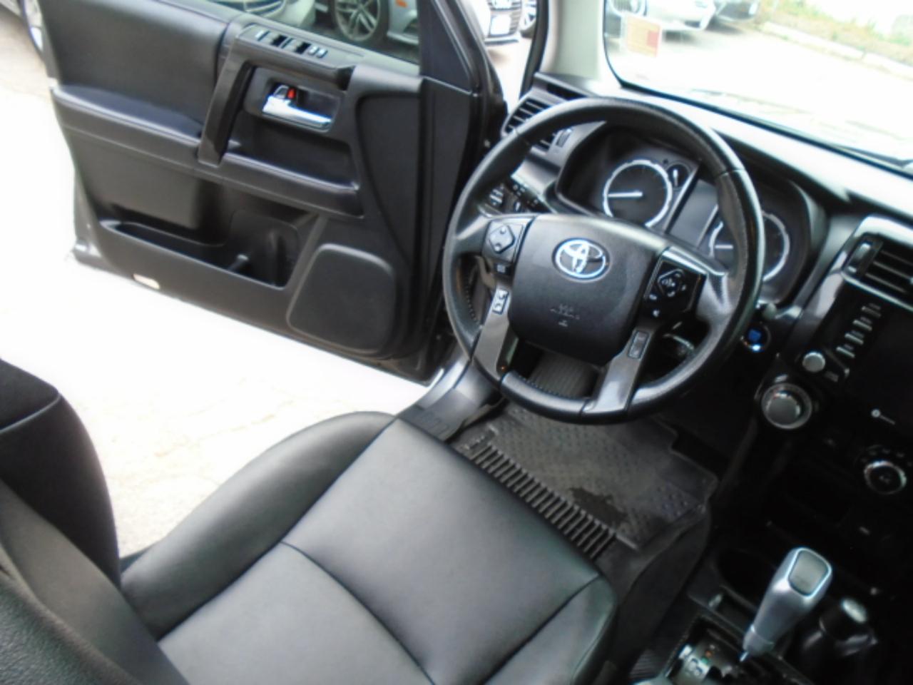 Toyota 4Runner TRD Off Road Premium 4WD (Natl) 2022