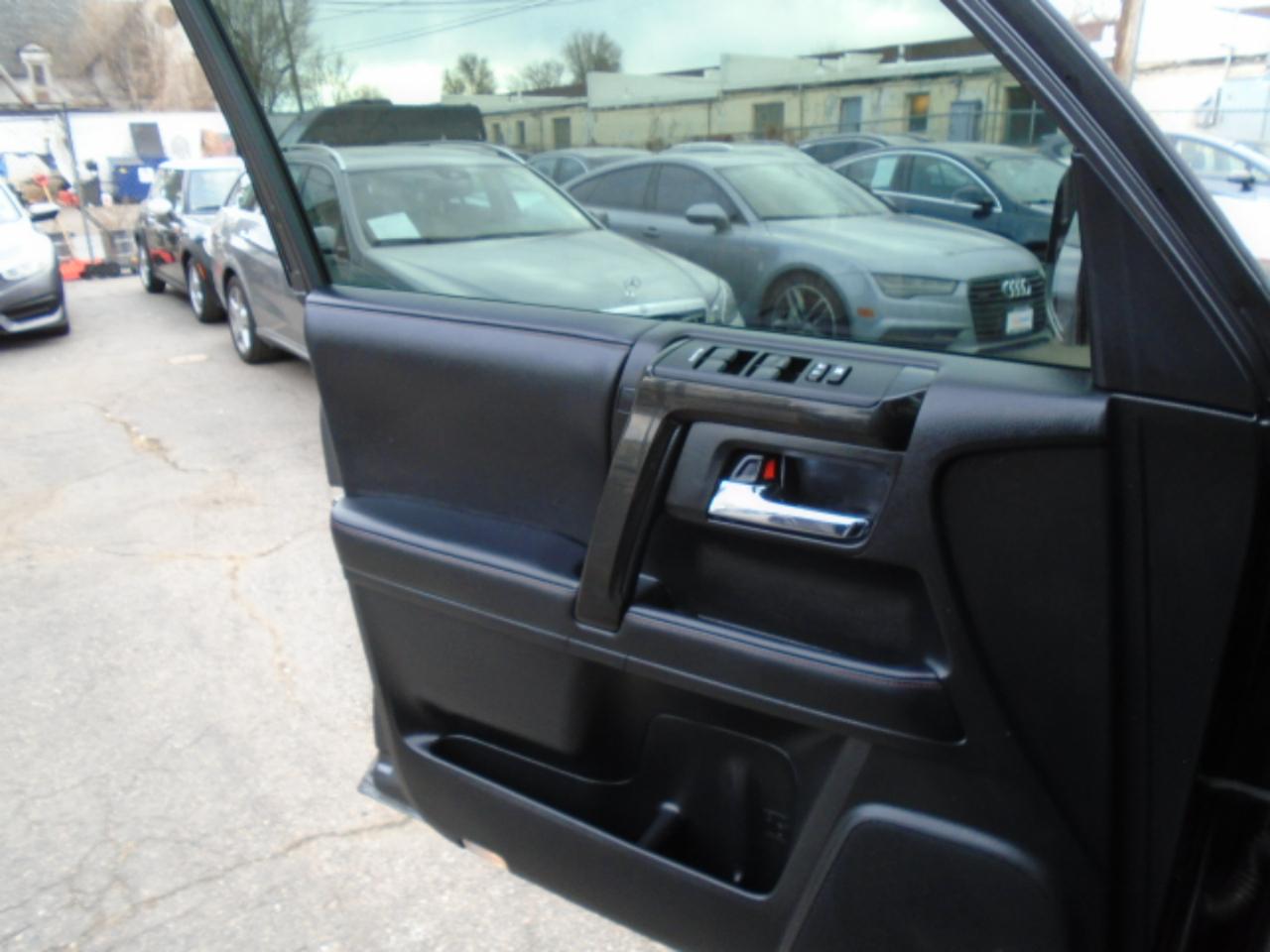 Toyota 4Runner TRD Off Road Premium 4WD (Natl) 2022