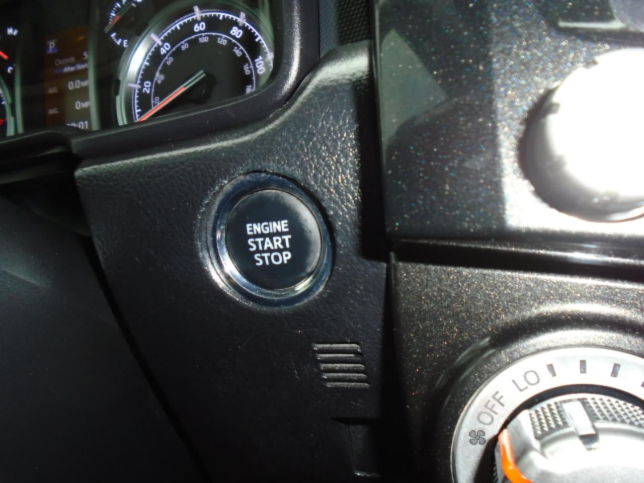 Toyota 4Runner TRD Off Road Premium 4WD (Natl) 2022