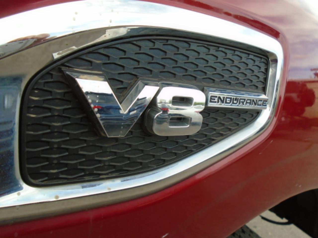 Nissan Titan 4x4 King Cab SV 2017