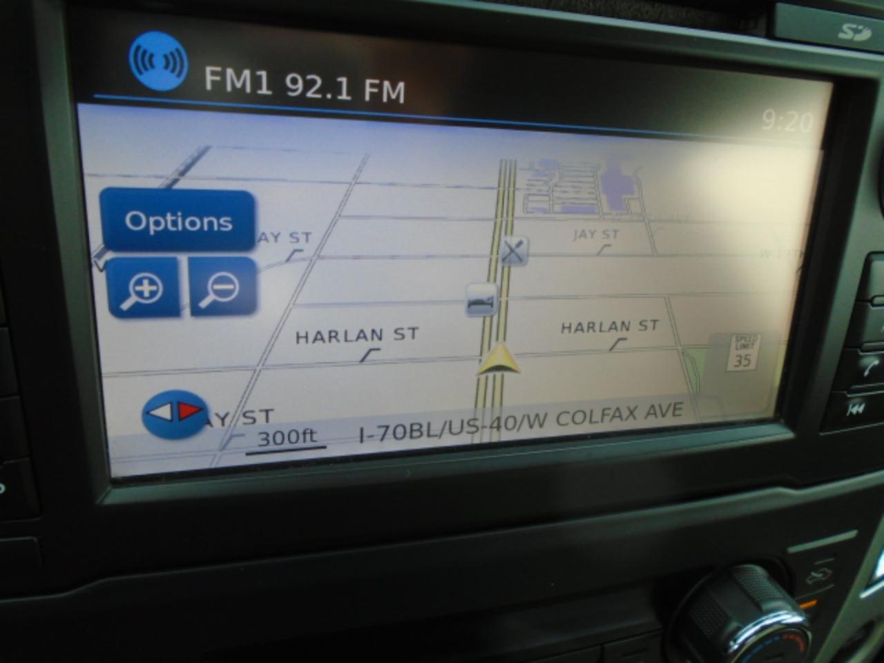 Nissan Titan 4x4 King Cab SV 2017