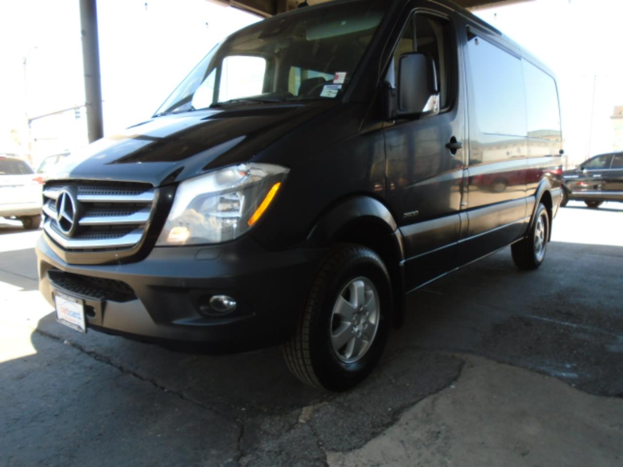 2016 Mercedes-Benz Sprinter 2500 144 WB Crew Van