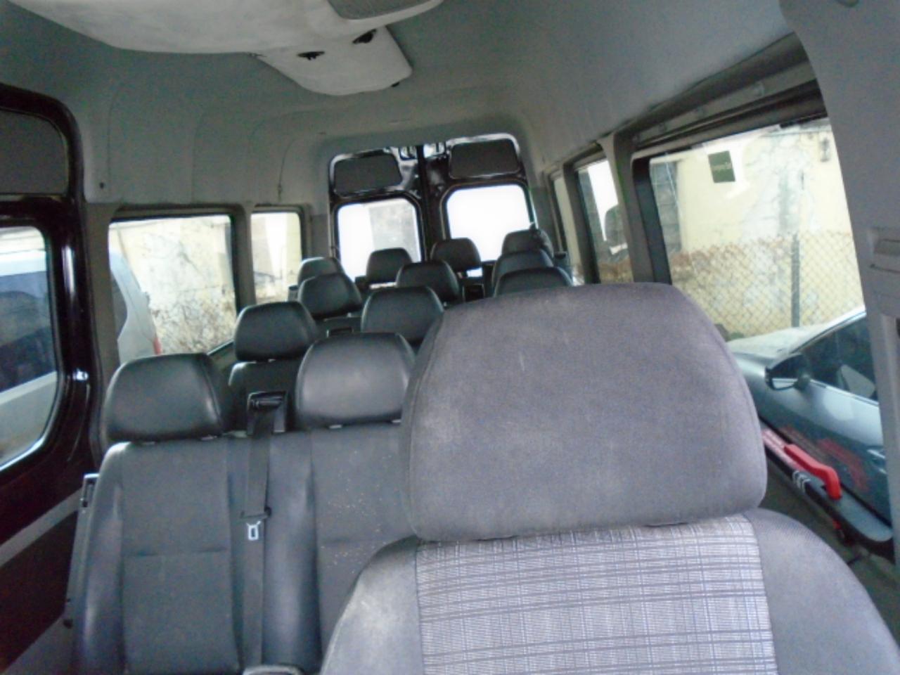 Mercedes-Benz Sprinter Van 2500 High Roof V6 170" RWD 2018