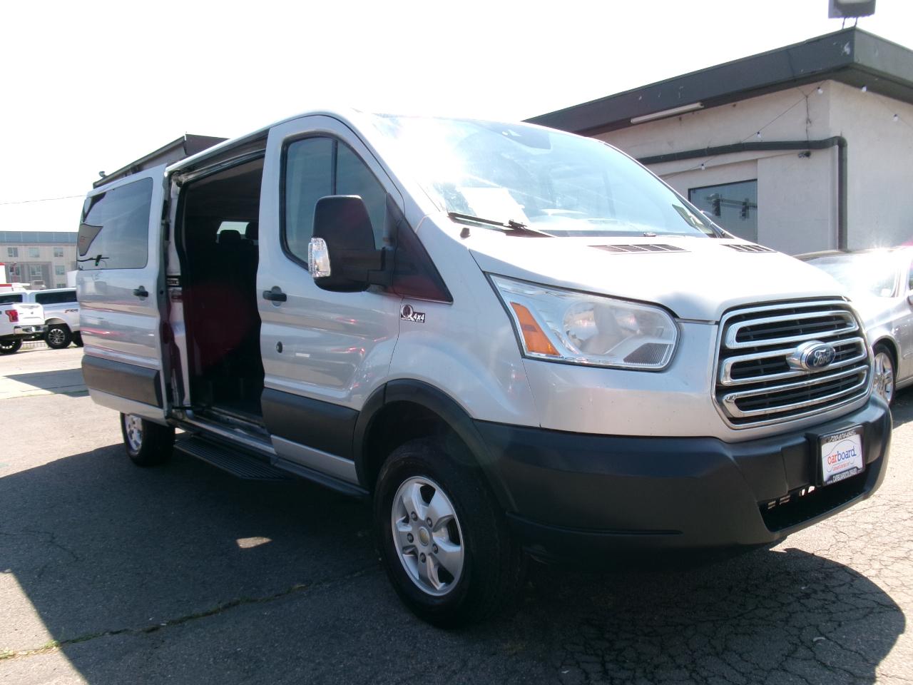 Ford Transit Wagon T-350 148" Low Roof XLT Sliding RH Dr 2017