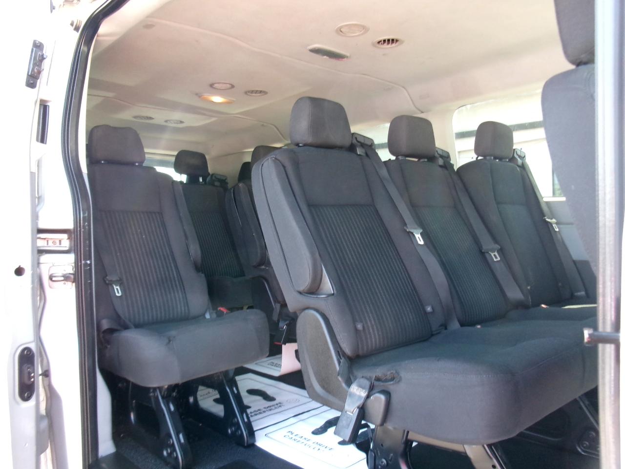 Ford Transit Wagon T-350 148" Low Roof XLT Sliding RH Dr 2017