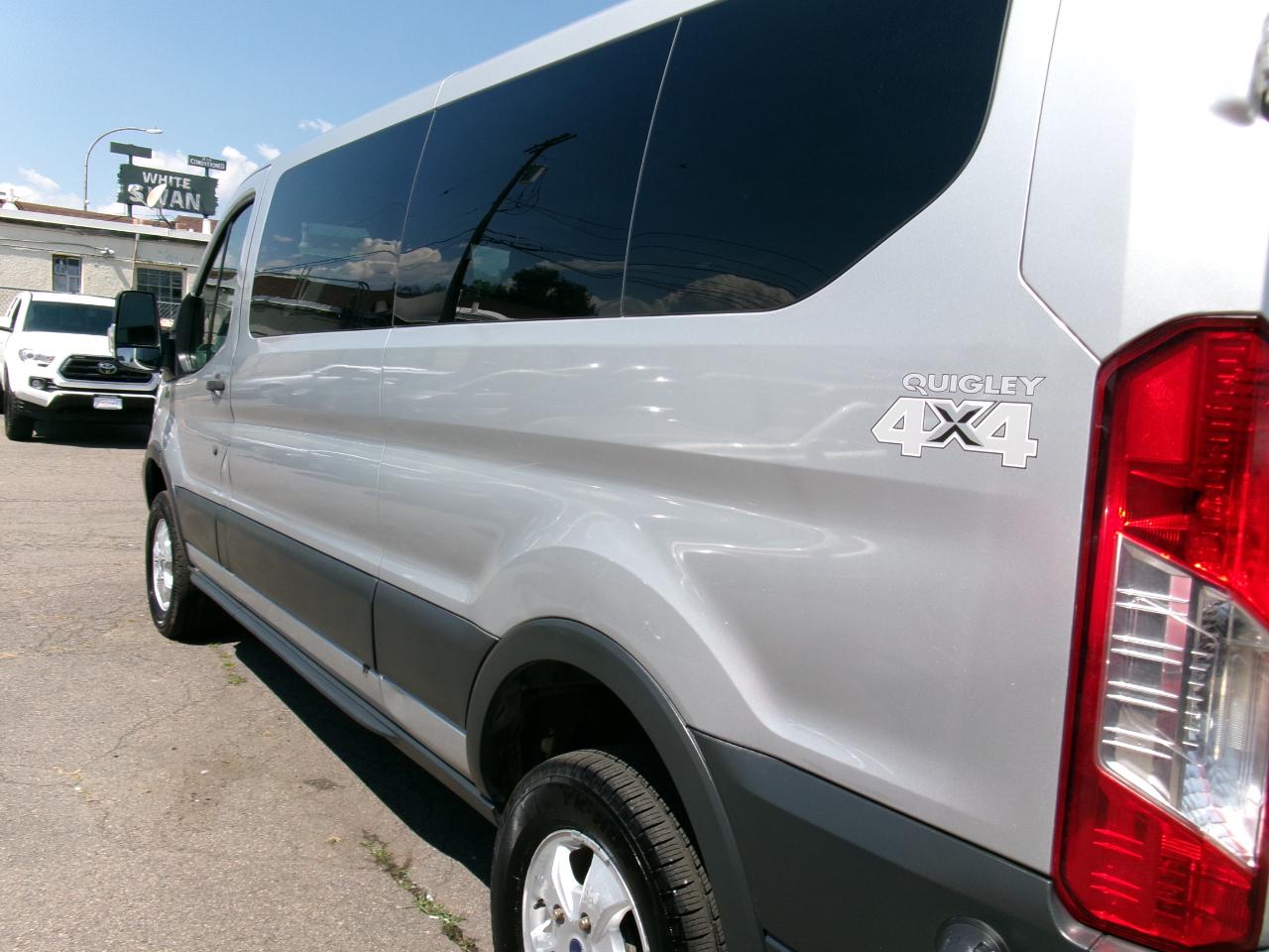 Ford Transit Wagon T-350 148" Low Roof XLT Sliding RH Dr 2017