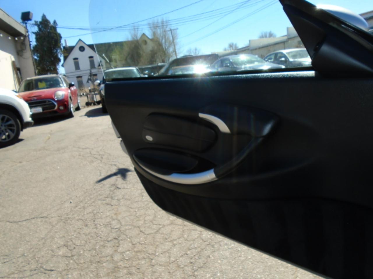 Porsche Boxster 2dr Roadster S Tiptronic 2001