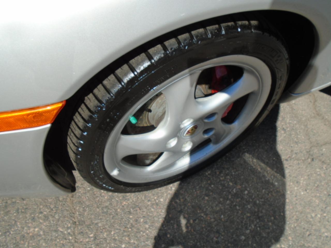 Porsche Boxster 2dr Roadster S Tiptronic 2001