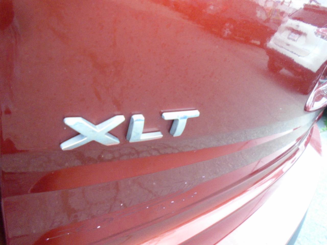 Ford Explorer 4WD 4dr XLT 2014