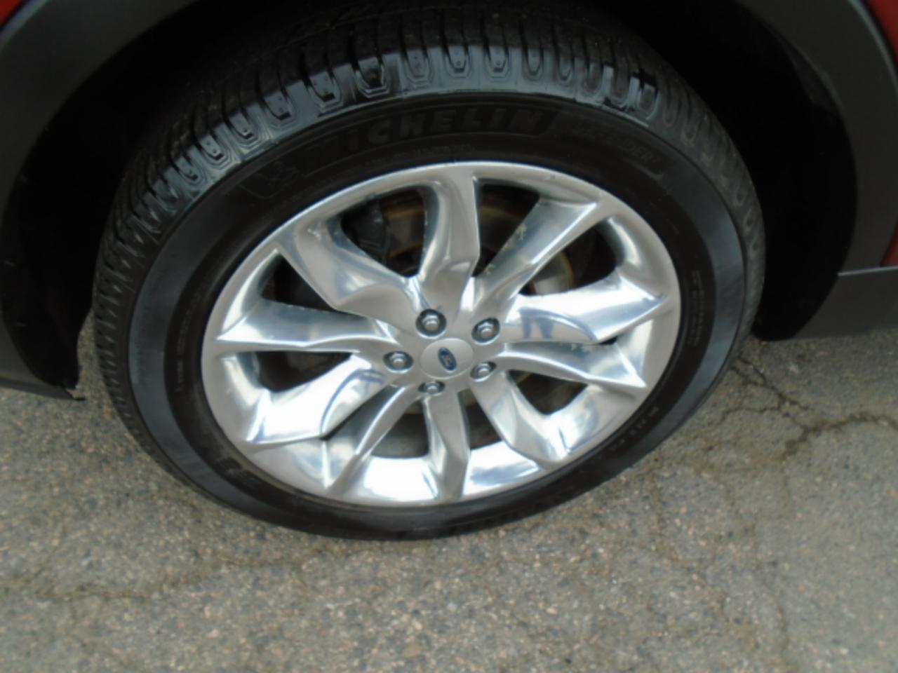 Ford Explorer 4WD 4dr XLT 2014