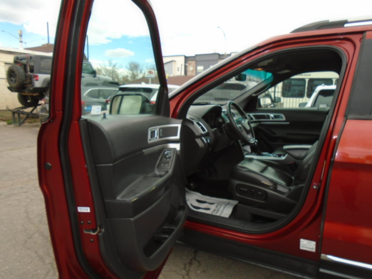 Ford Explorer 4WD 4dr XLT 2014