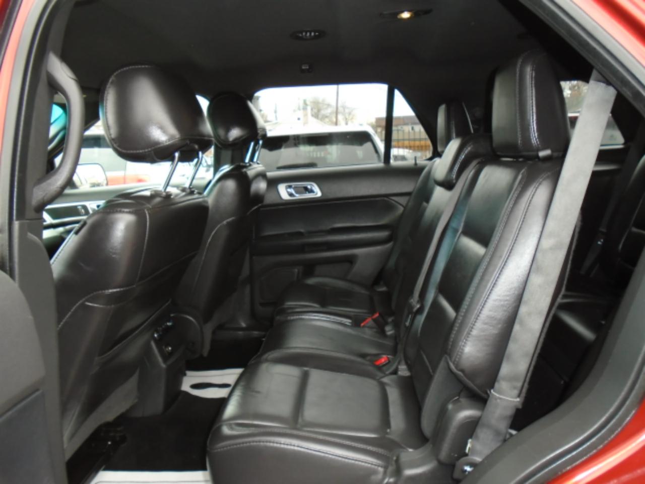 Ford Explorer 4WD 4dr XLT 2014