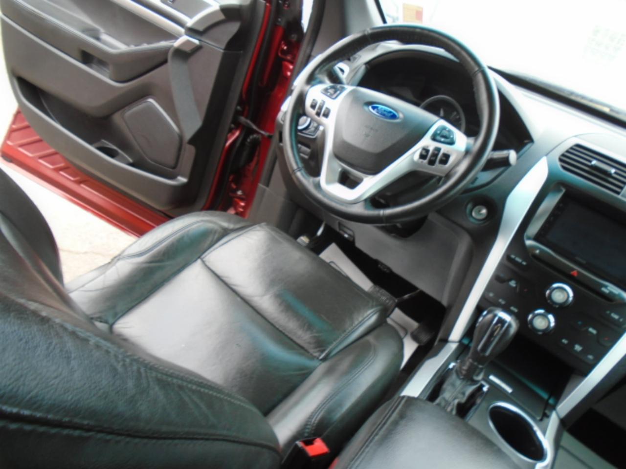 Ford Explorer 4WD 4dr XLT 2014