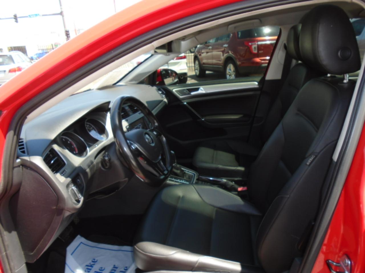 Volkswagen Golf 4dr HB Auto TSI SE 2016