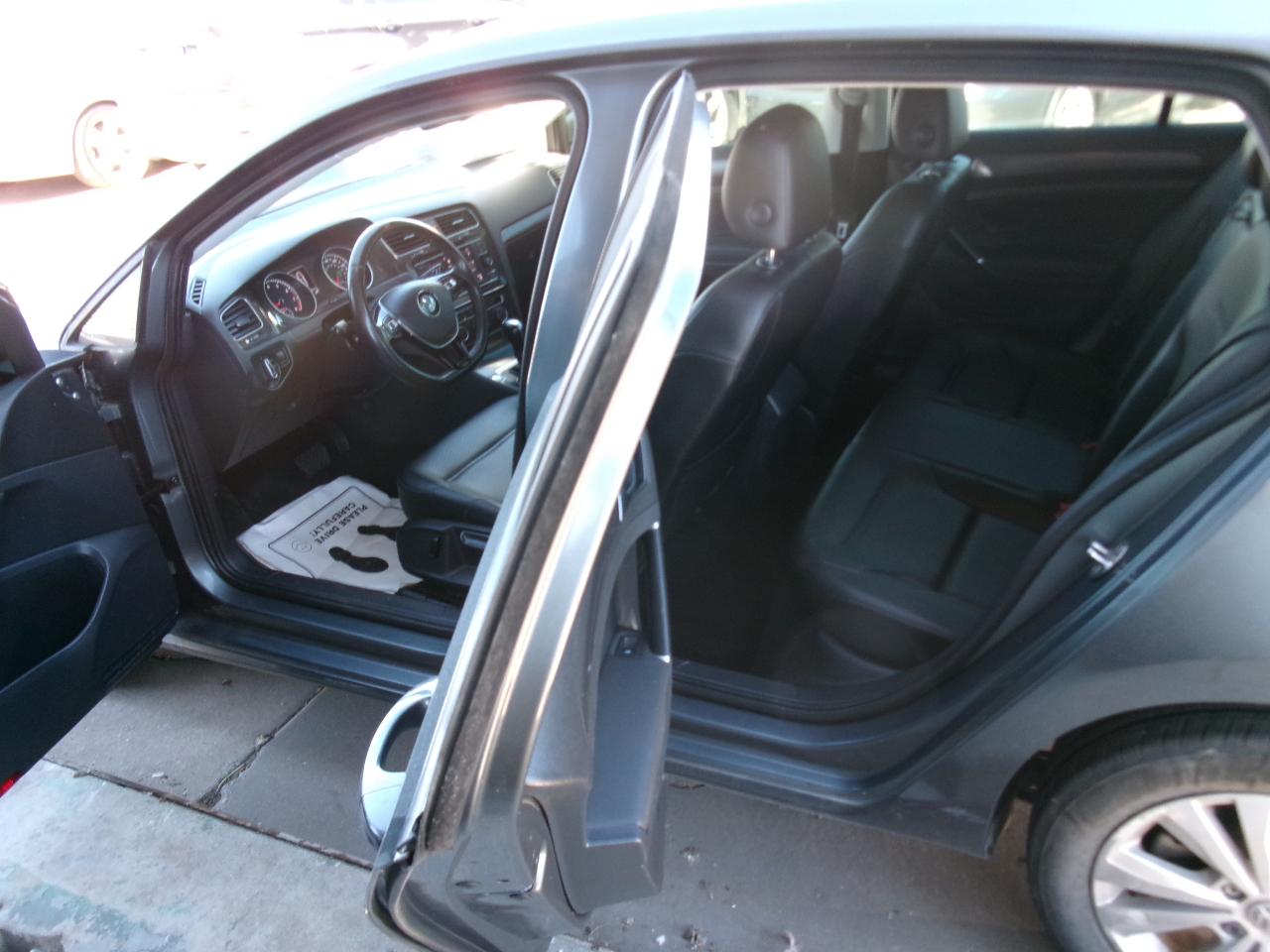 Volkswagen Golf 1.4T TSI Auto 2021