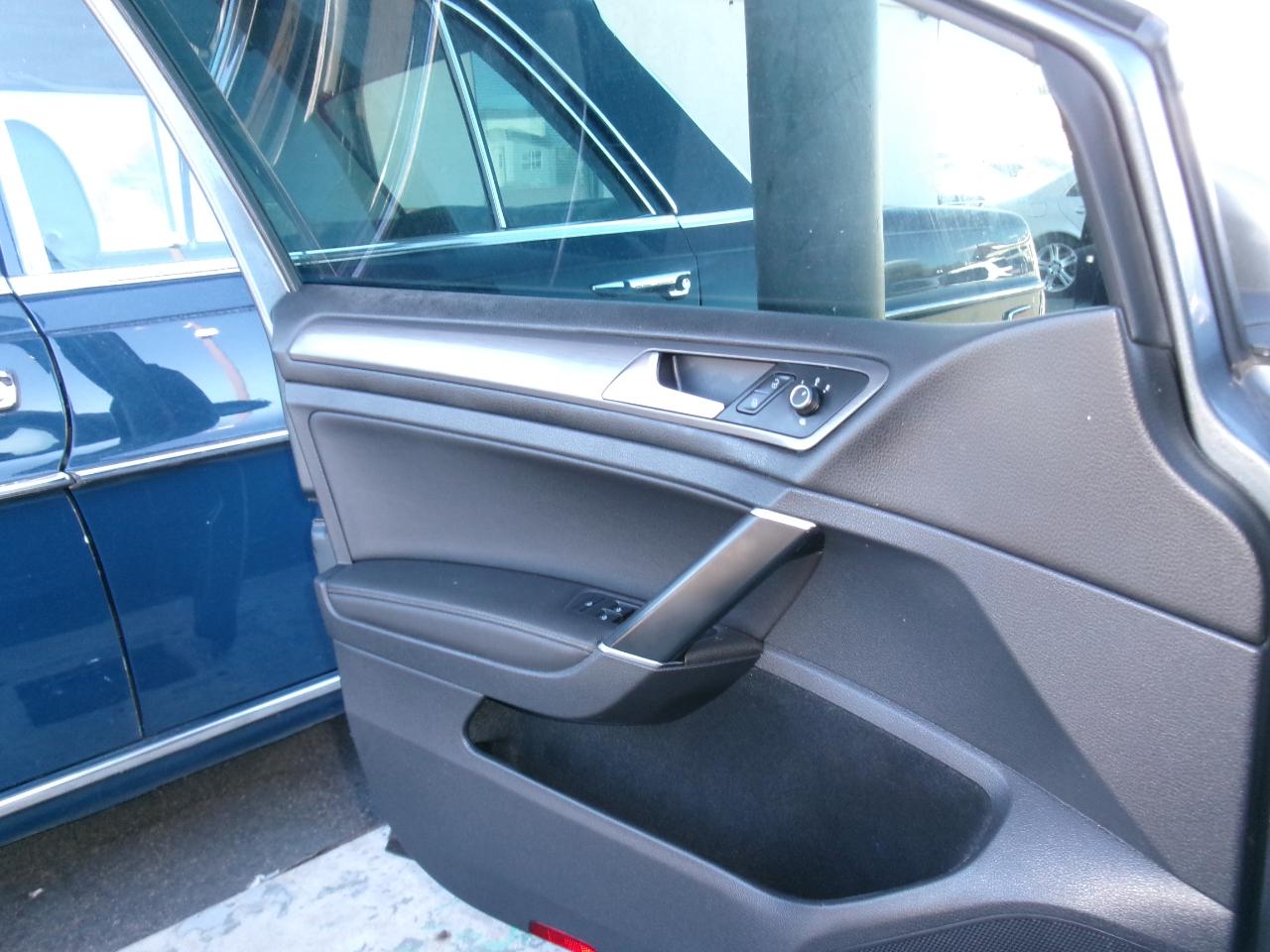Volkswagen Golf 1.4T TSI Auto 2021