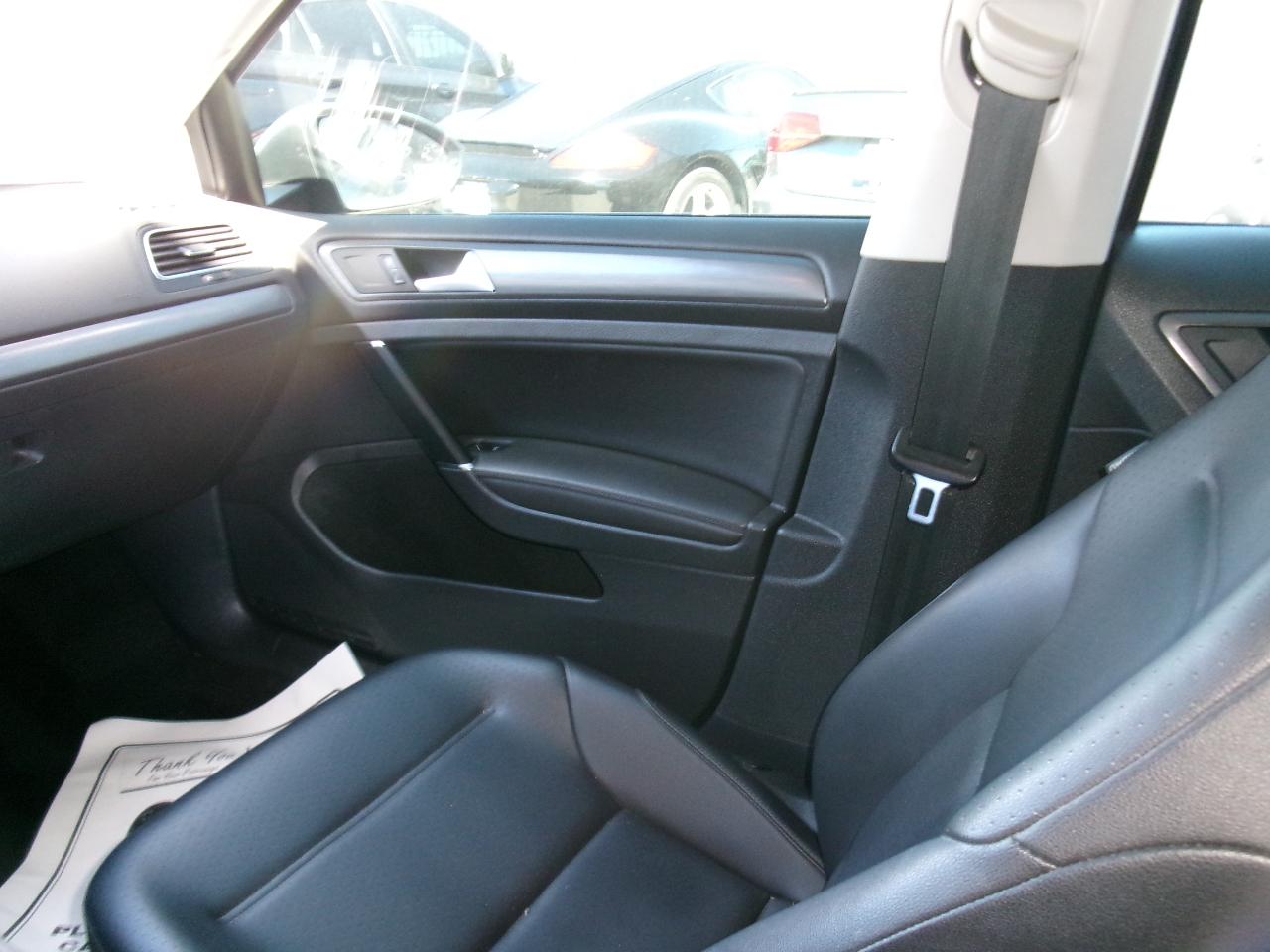 Volkswagen Golf 1.4T TSI Auto 2021