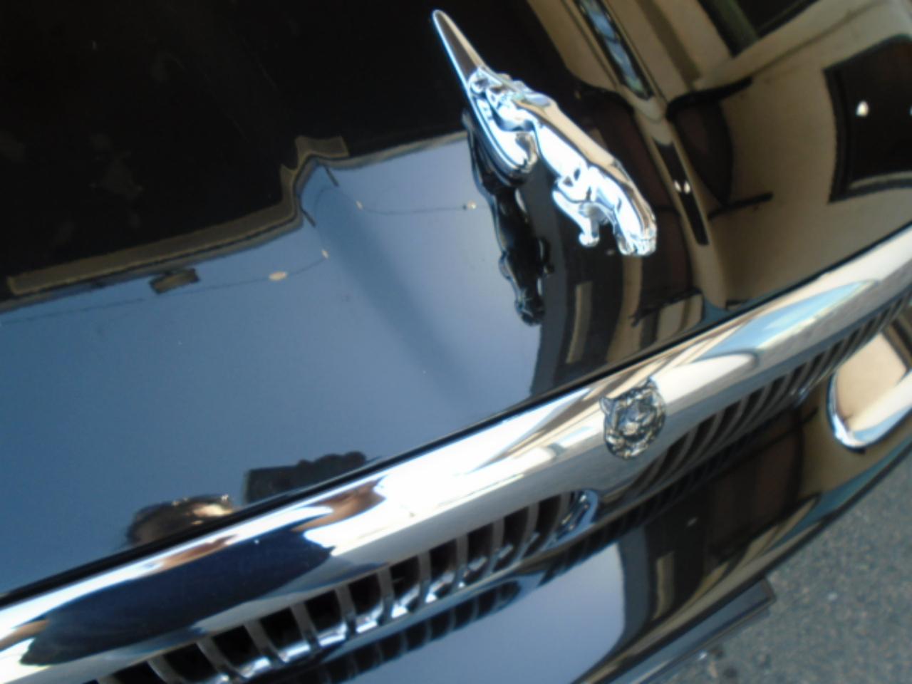 Jaguar XJ 4dr Sdn 2000