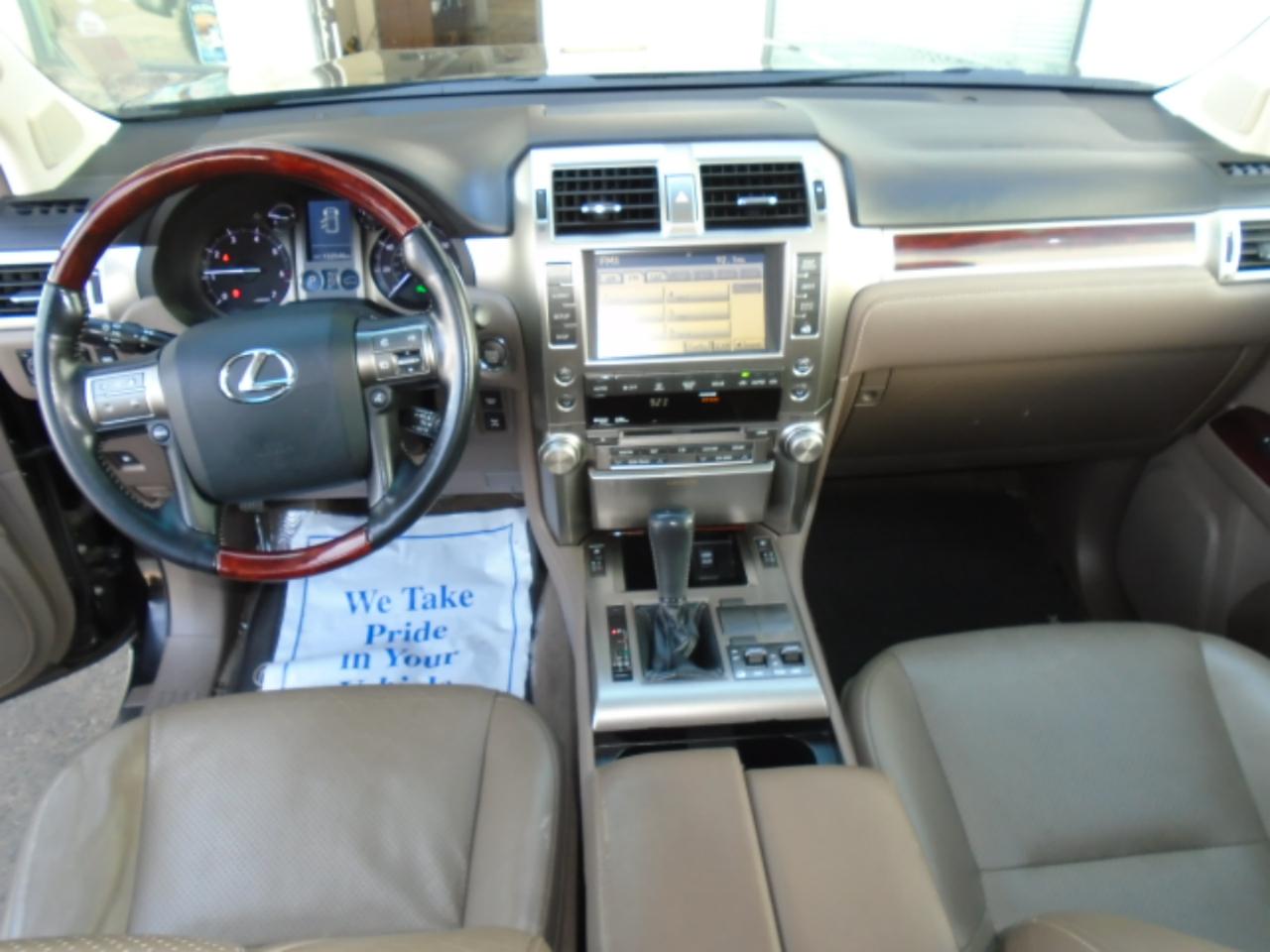 Lexus GX 460 4WD 4dr 2011
