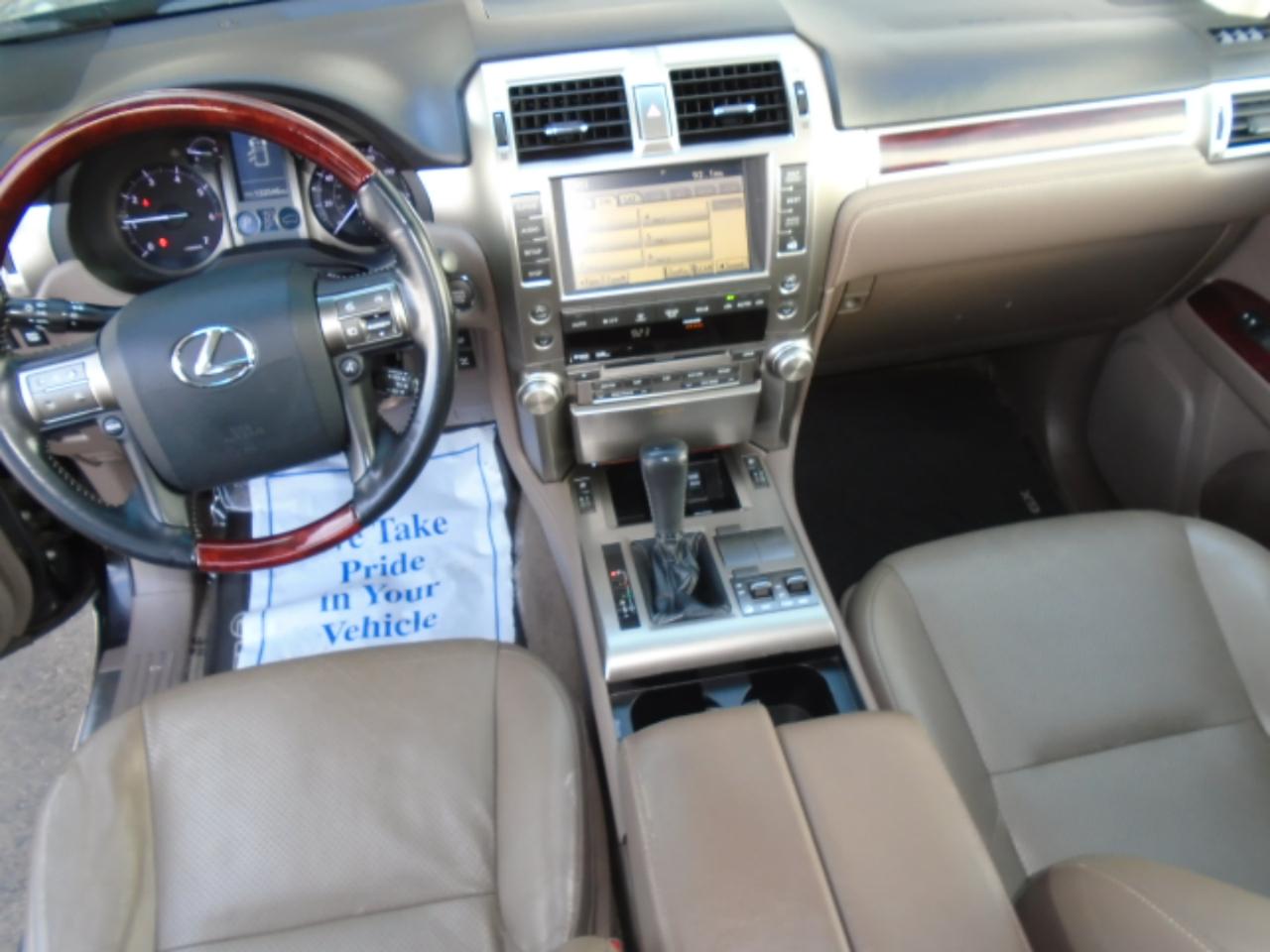 Lexus GX 460 4WD 4dr 2011