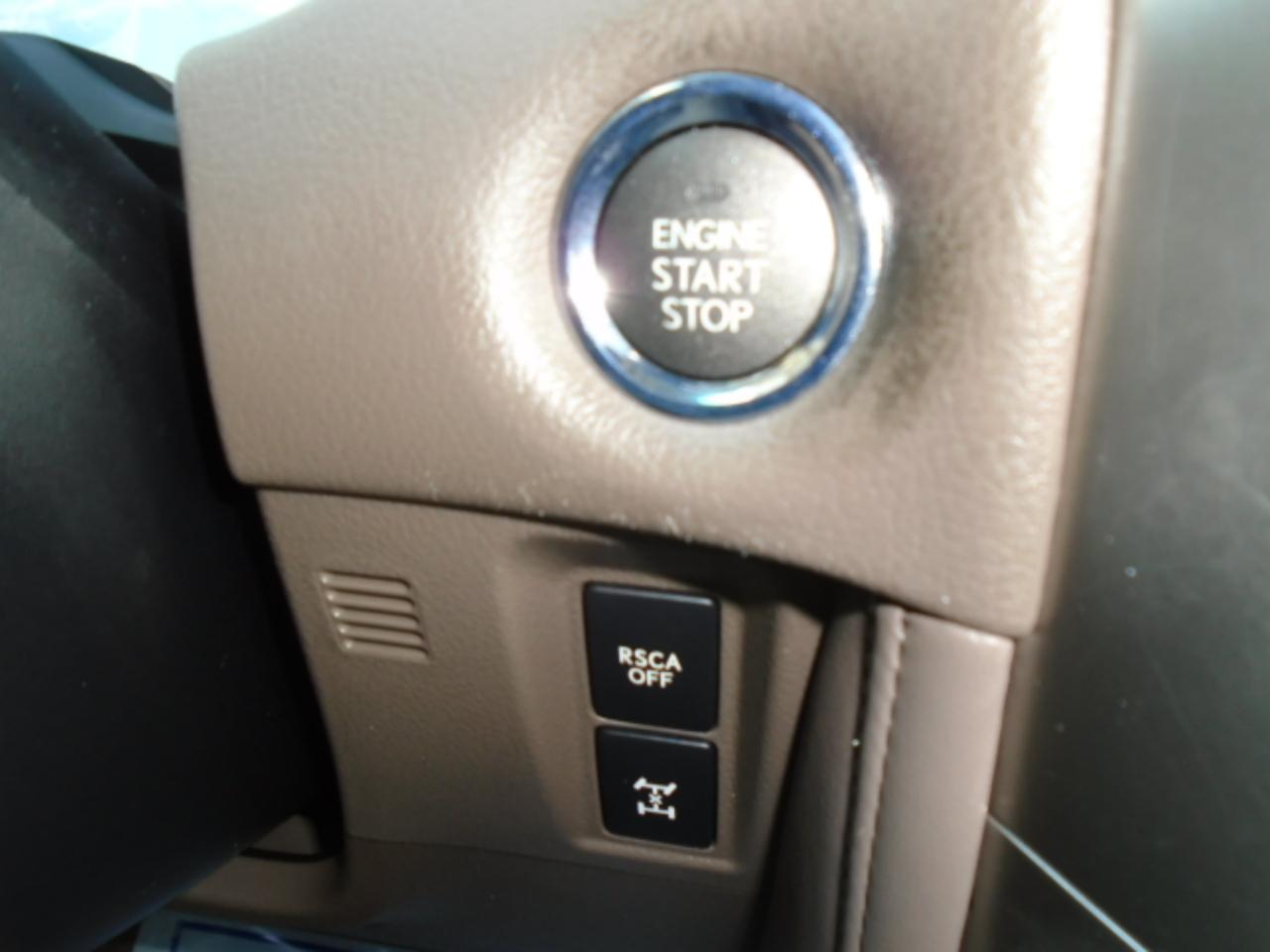Lexus GX 460 4WD 4dr 2011