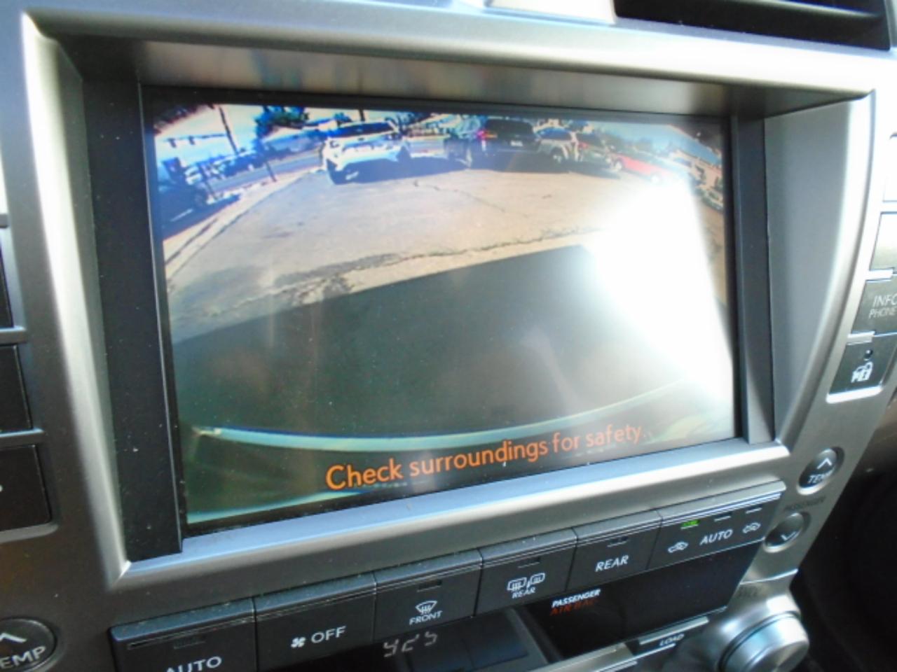 Lexus GX 460 4WD 4dr 2011