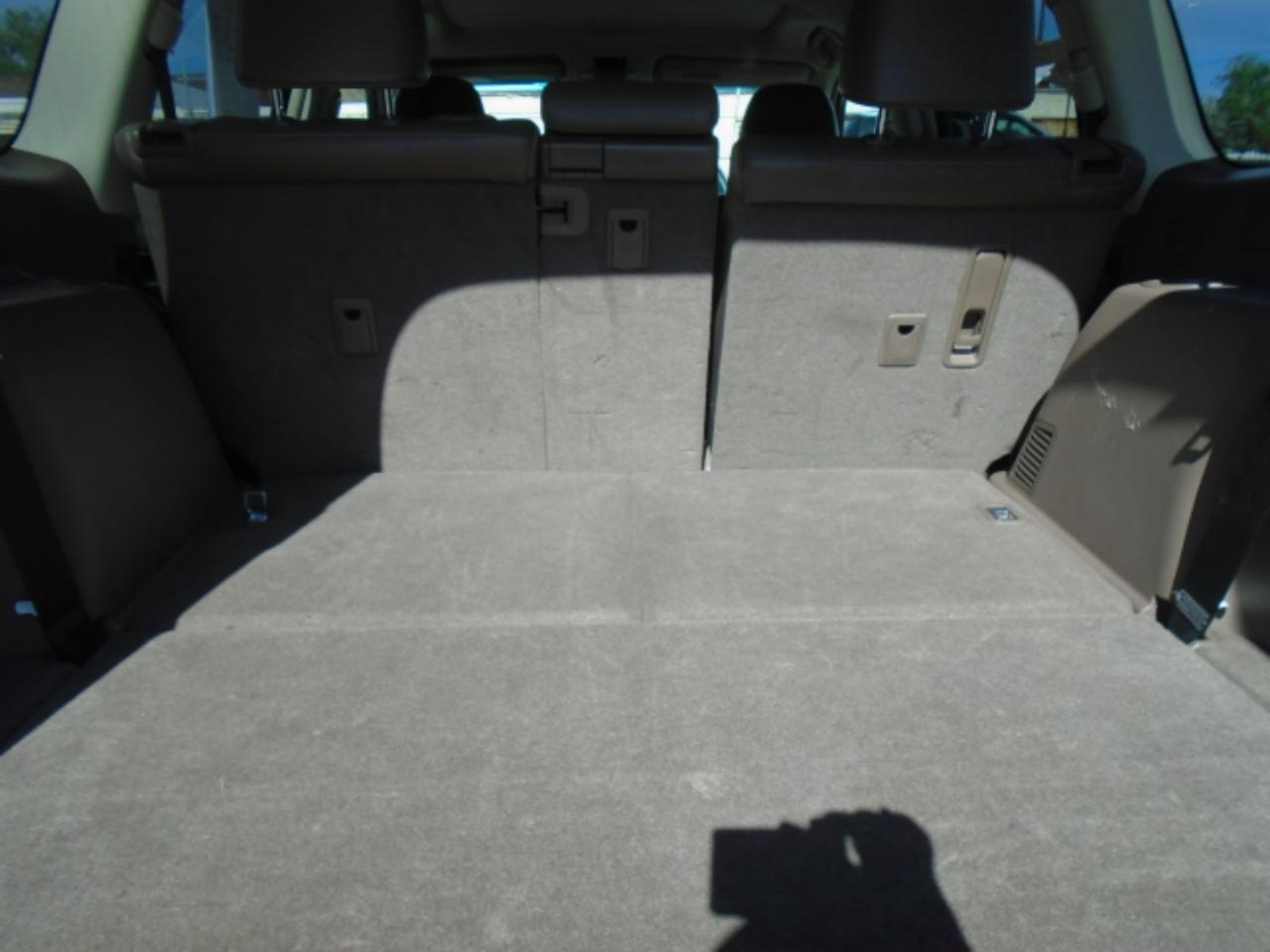 Lexus GX 460 4WD 4dr 2011