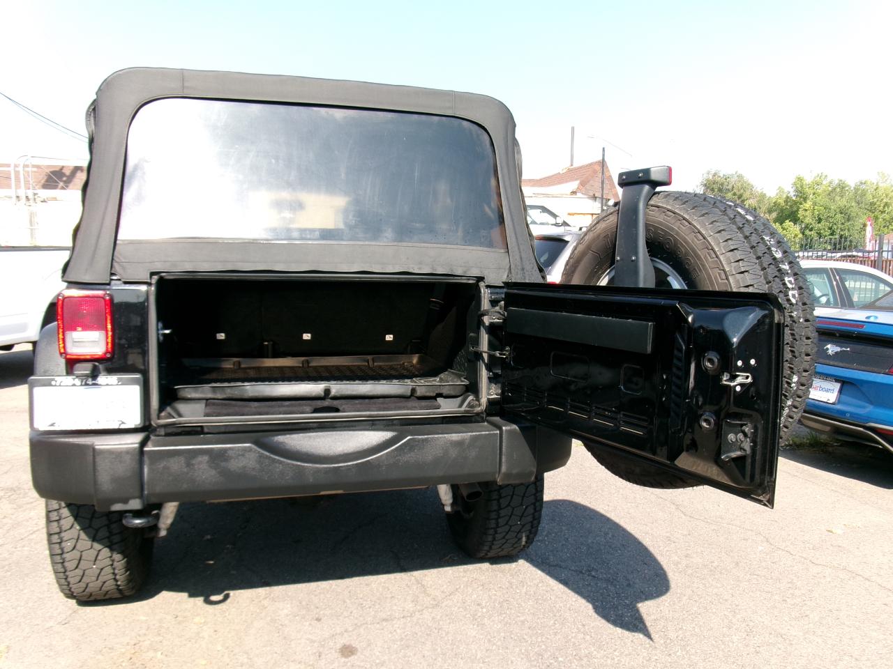 Jeep Wrangler JK Unlimited Sport S 4x4 2018