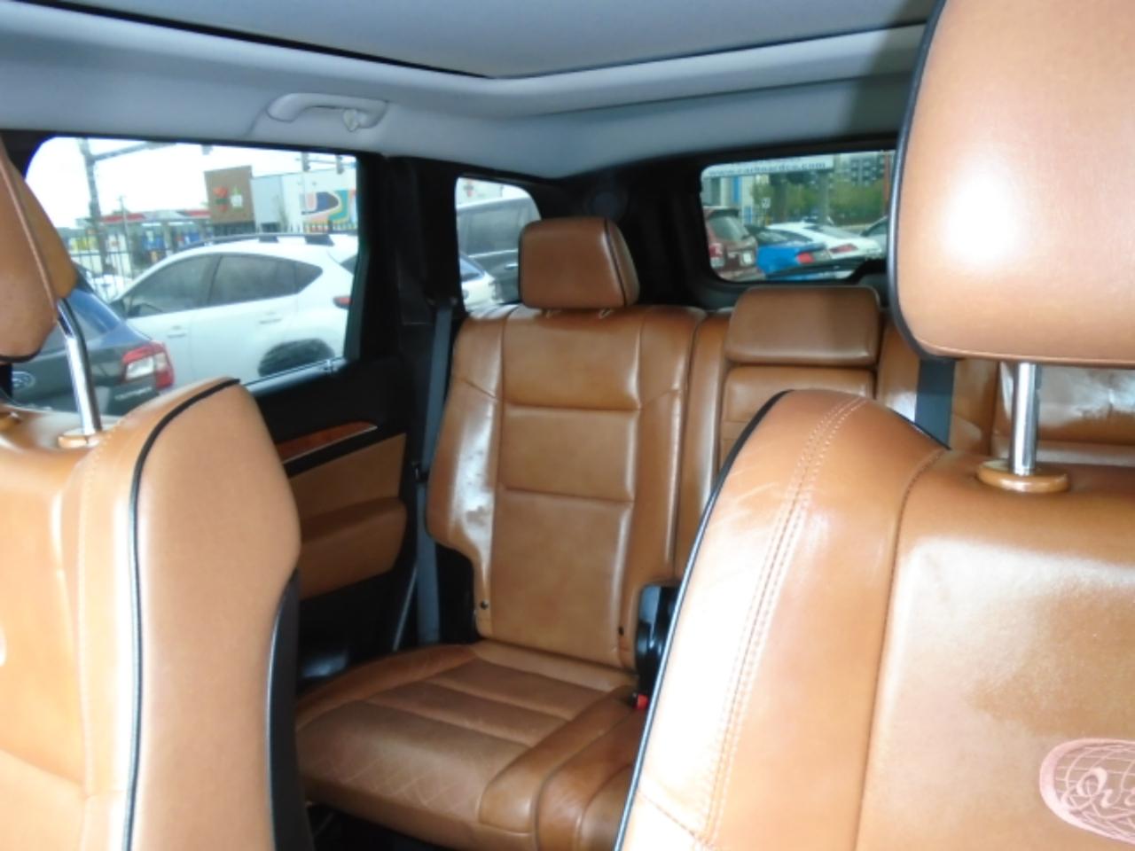 Jeep Grand Cherokee 4WD 4dr Overland 2012