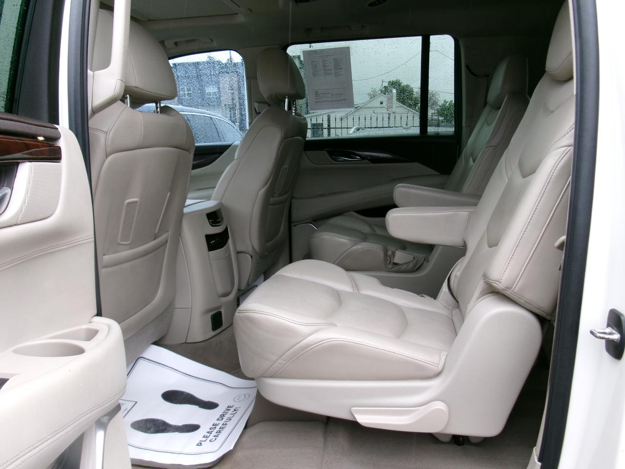 Cadillac Escalade ESV 4WD 4dr Premium 2015