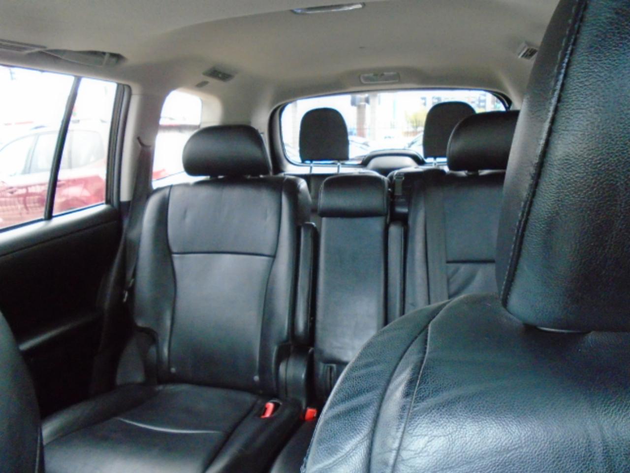 Toyota Highlander 4WD 4dr V6 SE (Natl) 2011