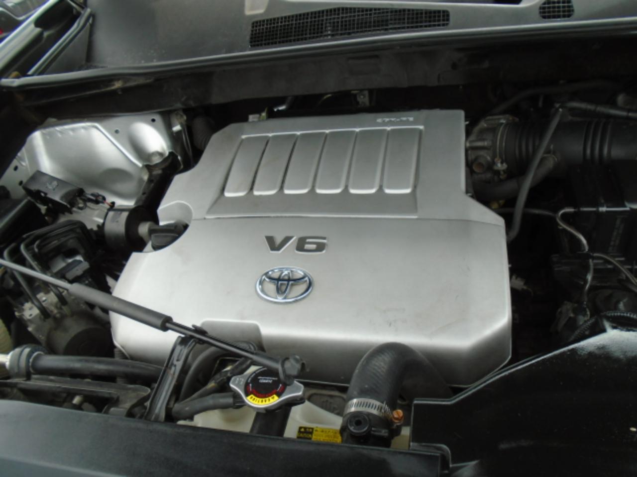 Toyota Highlander 4WD 4dr V6 SE (Natl) 2011