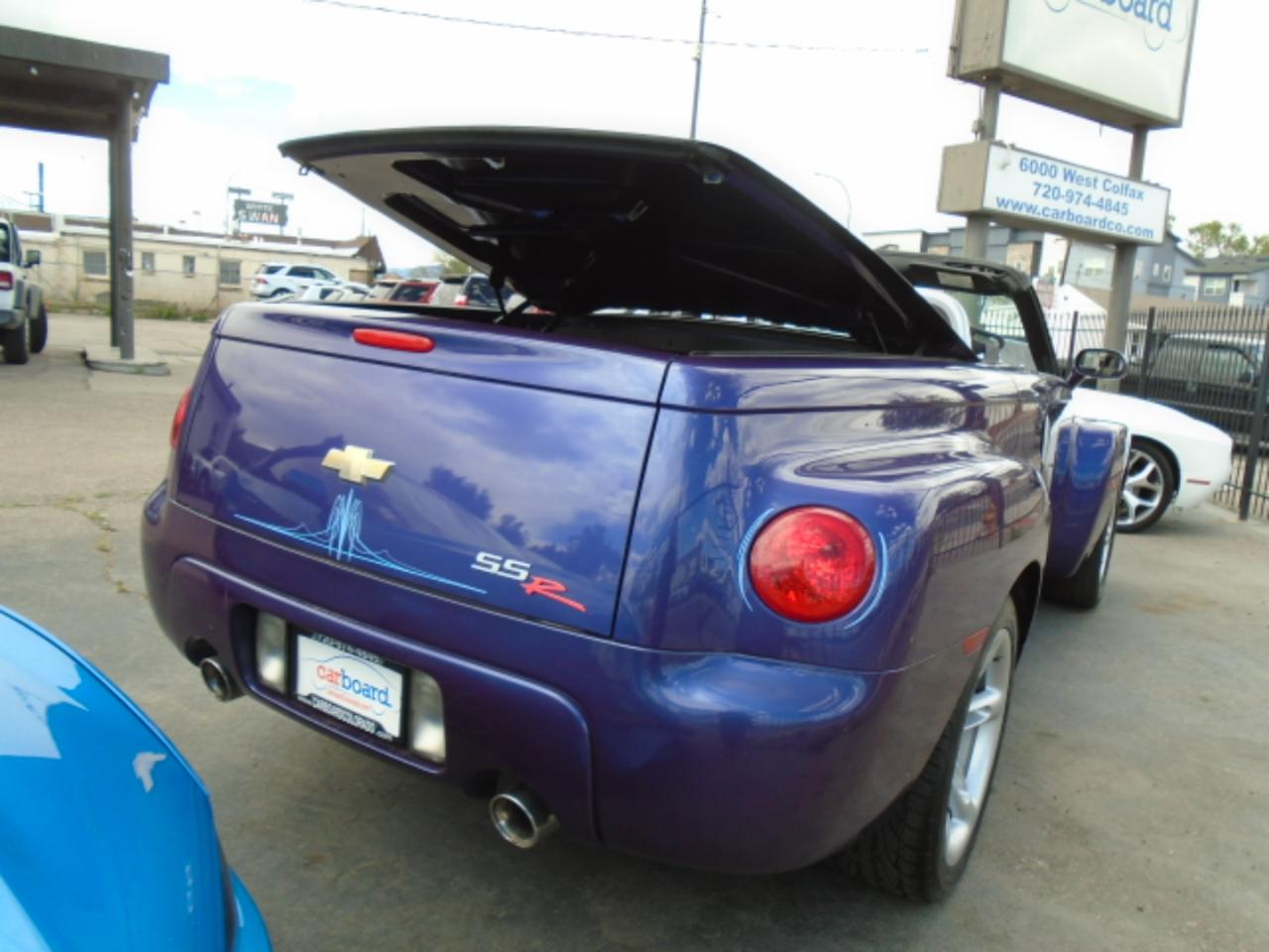 Chevrolet SSR Reg Cab 116.0" WB LS 2004