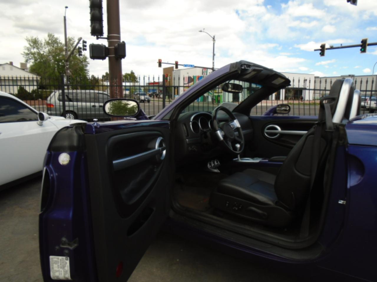 Chevrolet SSR Reg Cab 116.0" WB LS 2004