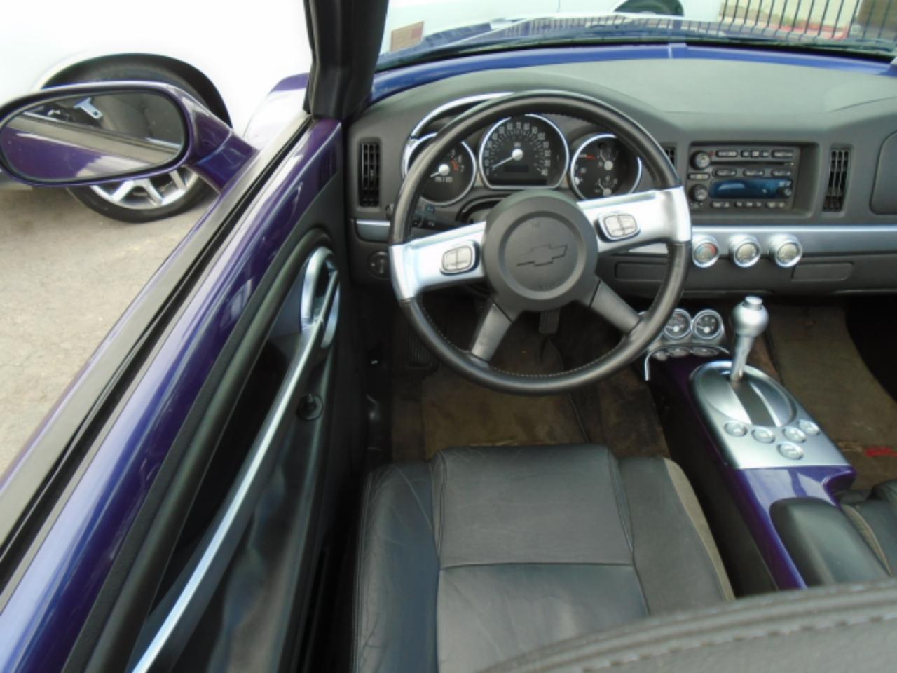 Chevrolet SSR Reg Cab 116.0" WB LS 2004