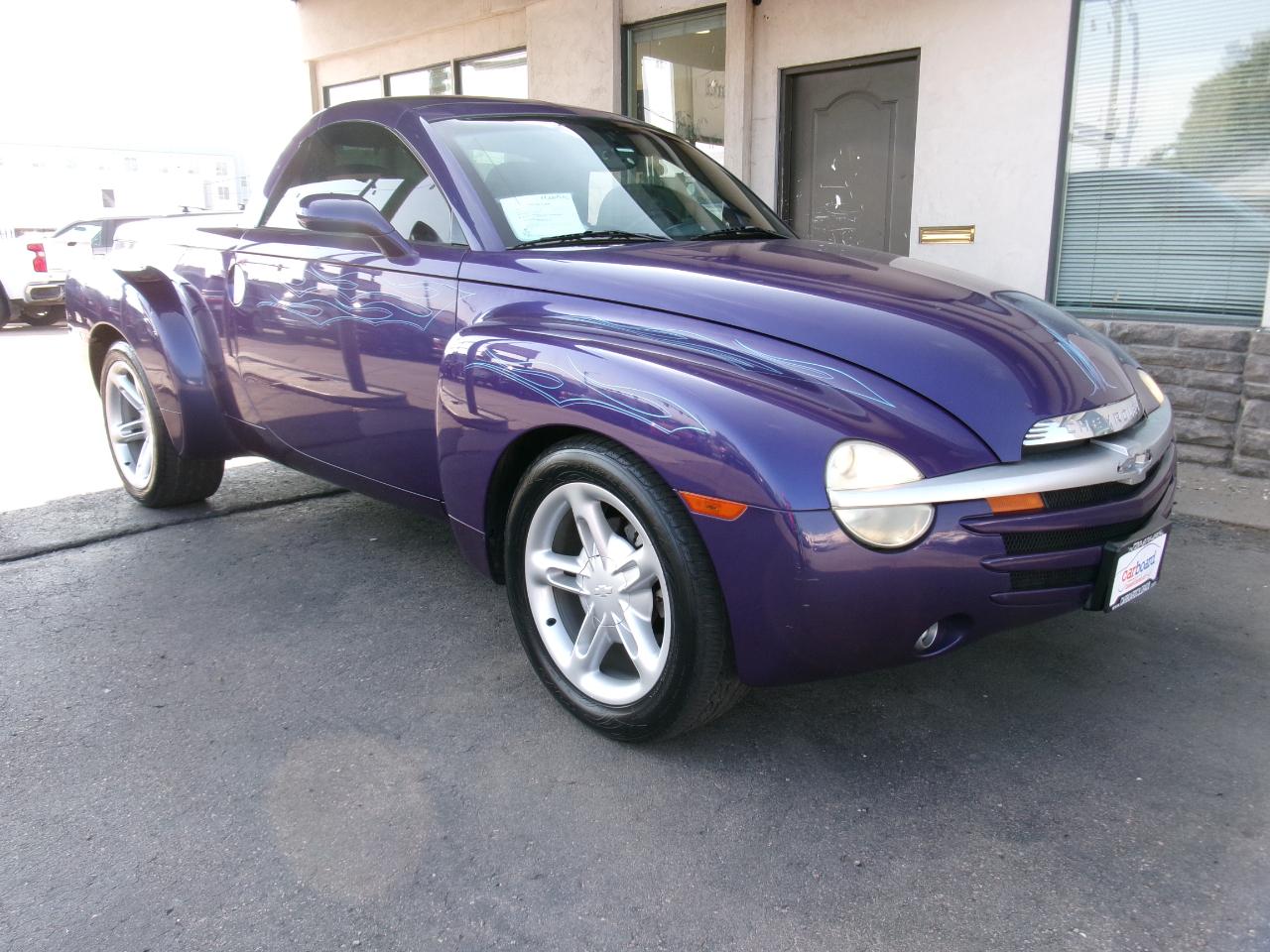 Chevrolet SSR Reg Cab 116.0" WB LS 2004