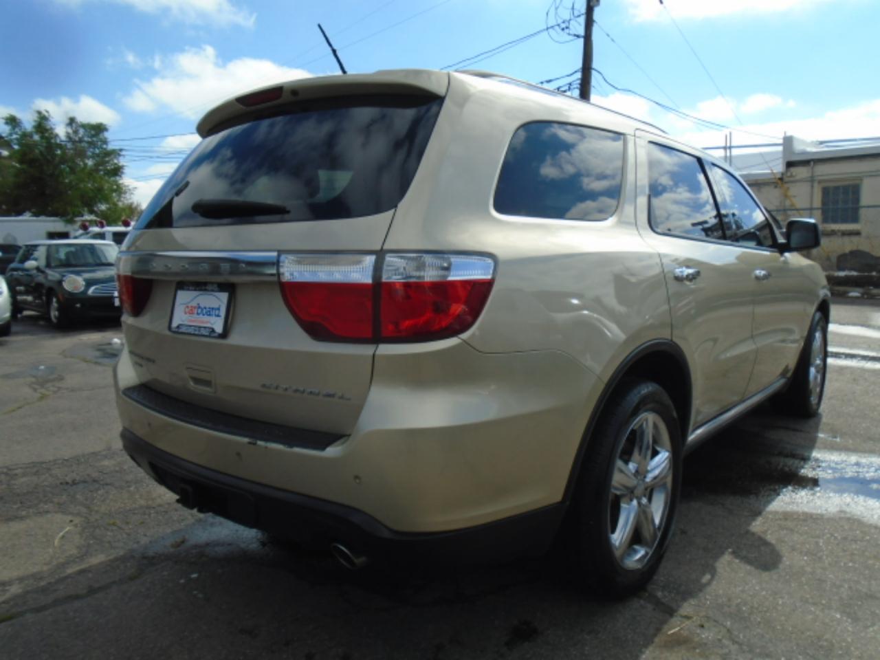 Dodge Durango AWD 4dr Citadel 2011