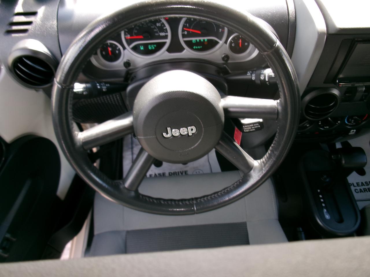 Jeep Wrangler 4WD 2dr Rubicon 2010