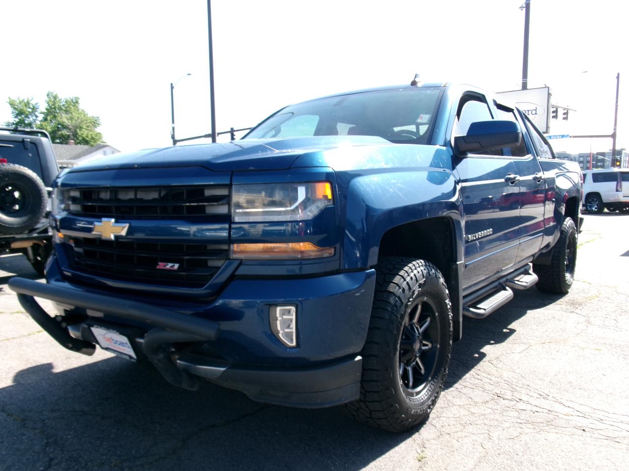 2016 Chevrolet Silverado 1500 4WD Double Cab 143.5" LT Z71 off Road