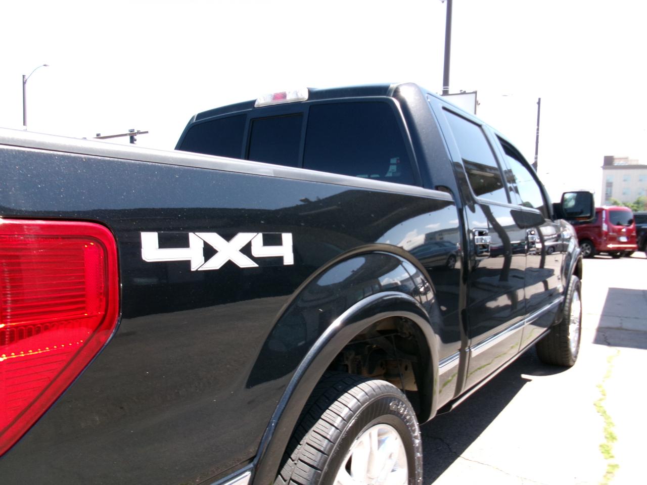 Ford F-150 4WD SuperCrew 145" Platinum 2013
