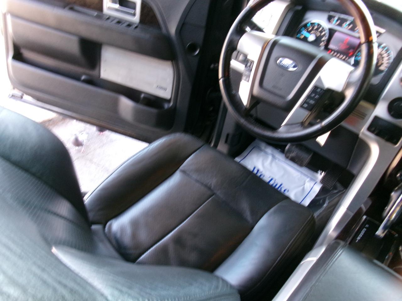 Ford F-150 4WD SuperCrew 145" Platinum 2013