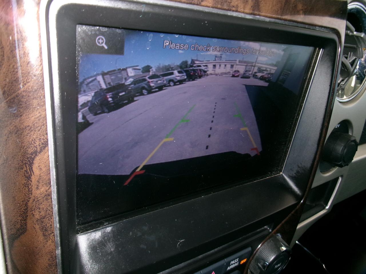 Ford F-150 4WD SuperCrew 145" Platinum 2013