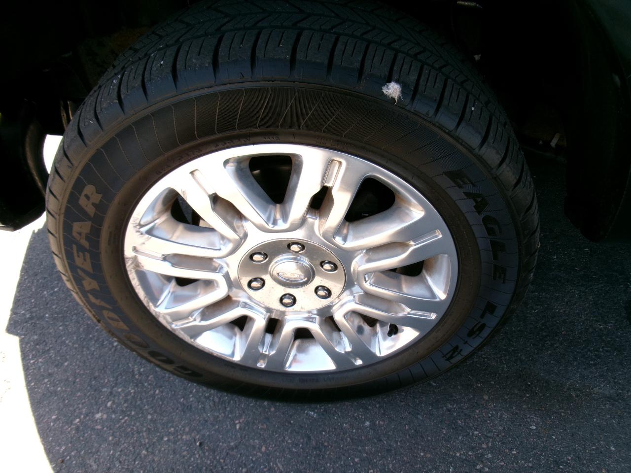Ford F-150 4WD SuperCrew 145" Platinum 2013